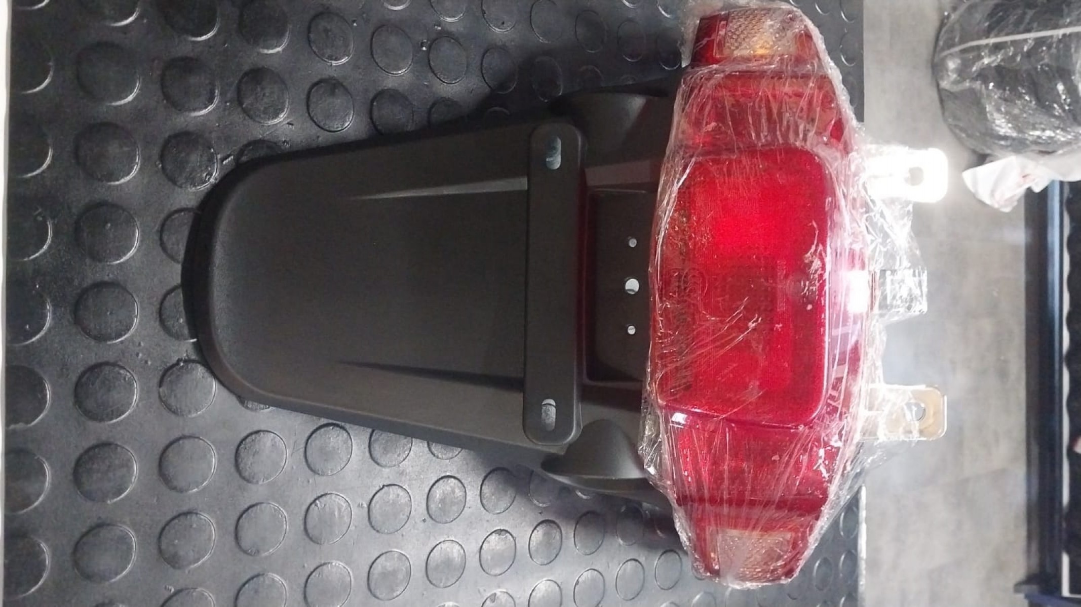 Arka Çamurluk Kuyruğu Stop Komple Mondıal Revıval 50cc (orj)