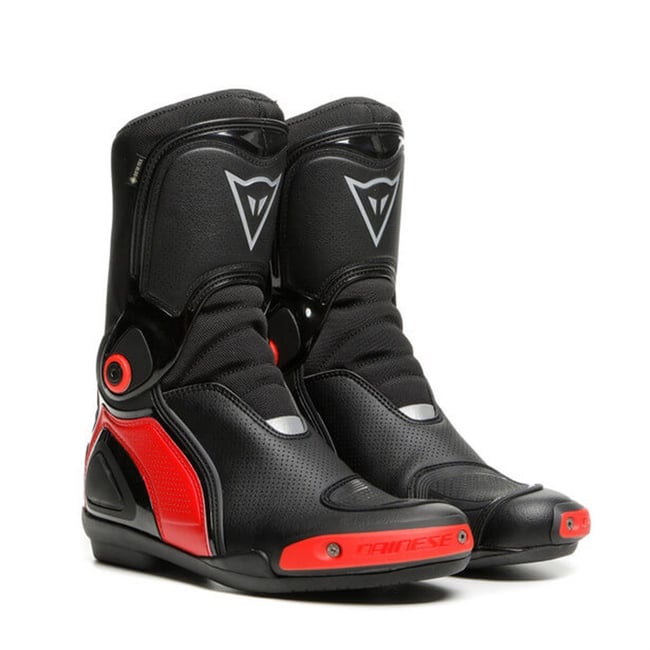 Daınese Sport Master Gore-tex Bot Siyah-kırmızı Daınese Sport Master Gore-tex Bot Siyah-kırmızı