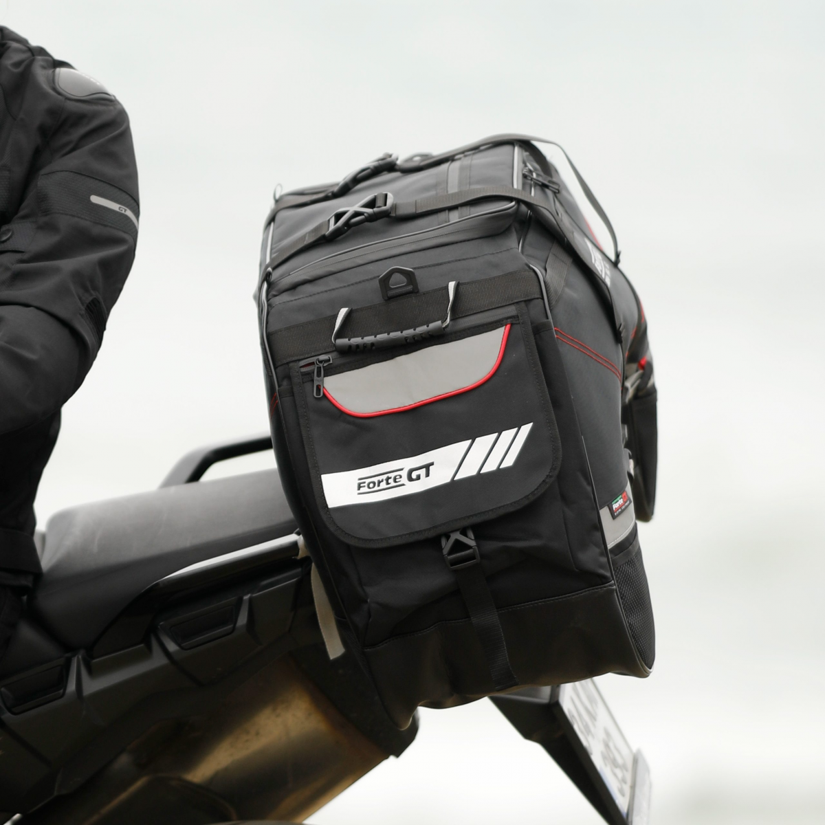 Forte Gt 70896 Pera Arka Heybe Çanta 60lt Forte Gt 70896 Pera Arka Heybe Çanta 60lt