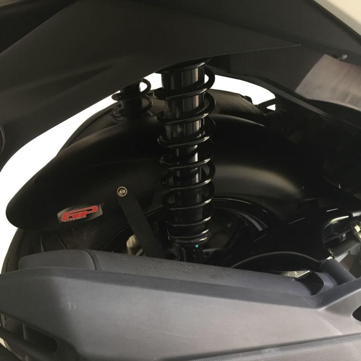 Gp Kompozit Arka Çamurluk Yamaha Nmax 125-155  2015-2020