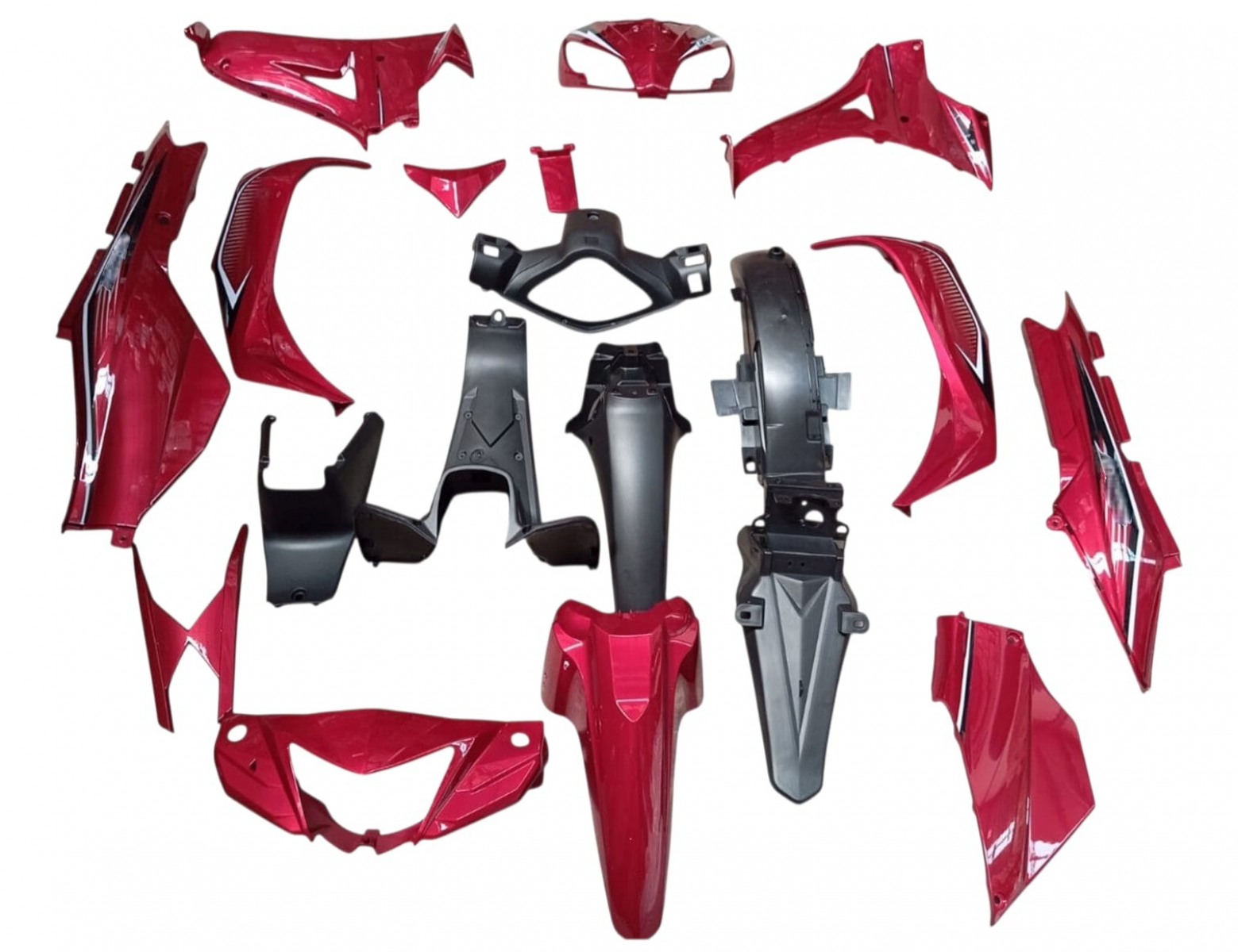 Kuba Ege Kaporta Seti Kırmızı