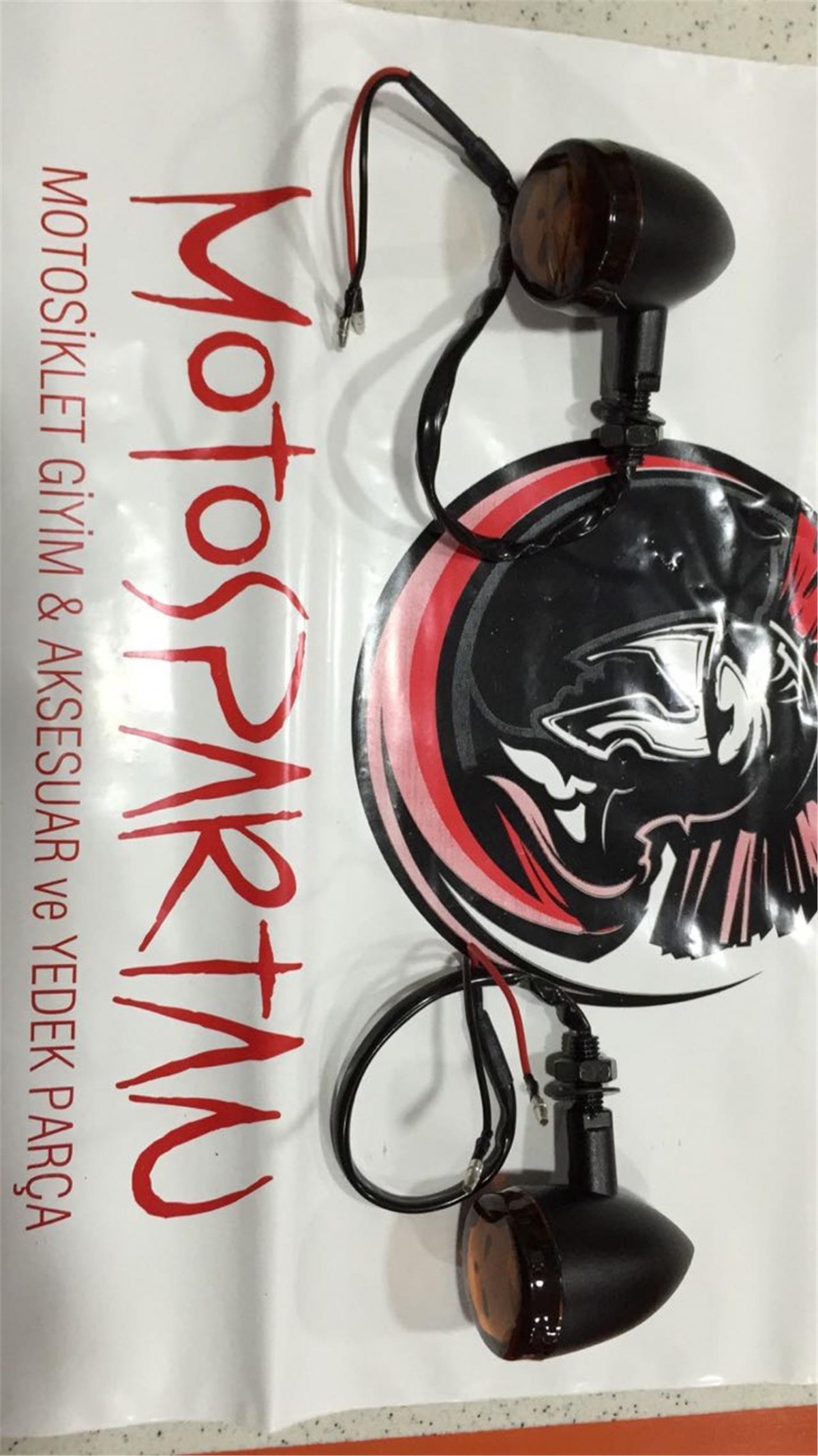Motospartan Sinyal Takımı Kuru Kafa Yuvarlak Metal Gövdeli Custom Cafe Racıng Bobber Cruıser Chopper