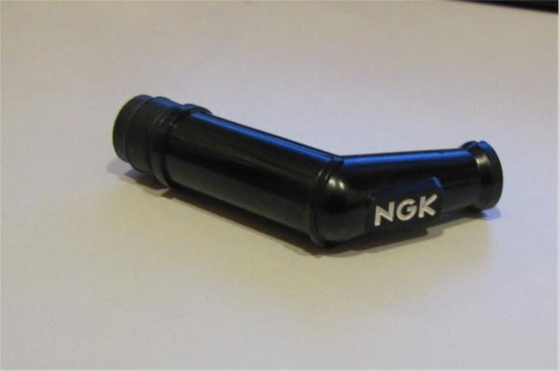 Ngk Buji Başlığı V05e 6665 Siyah Sabit Başlıklı İki Zamanlı Motorlar İçin