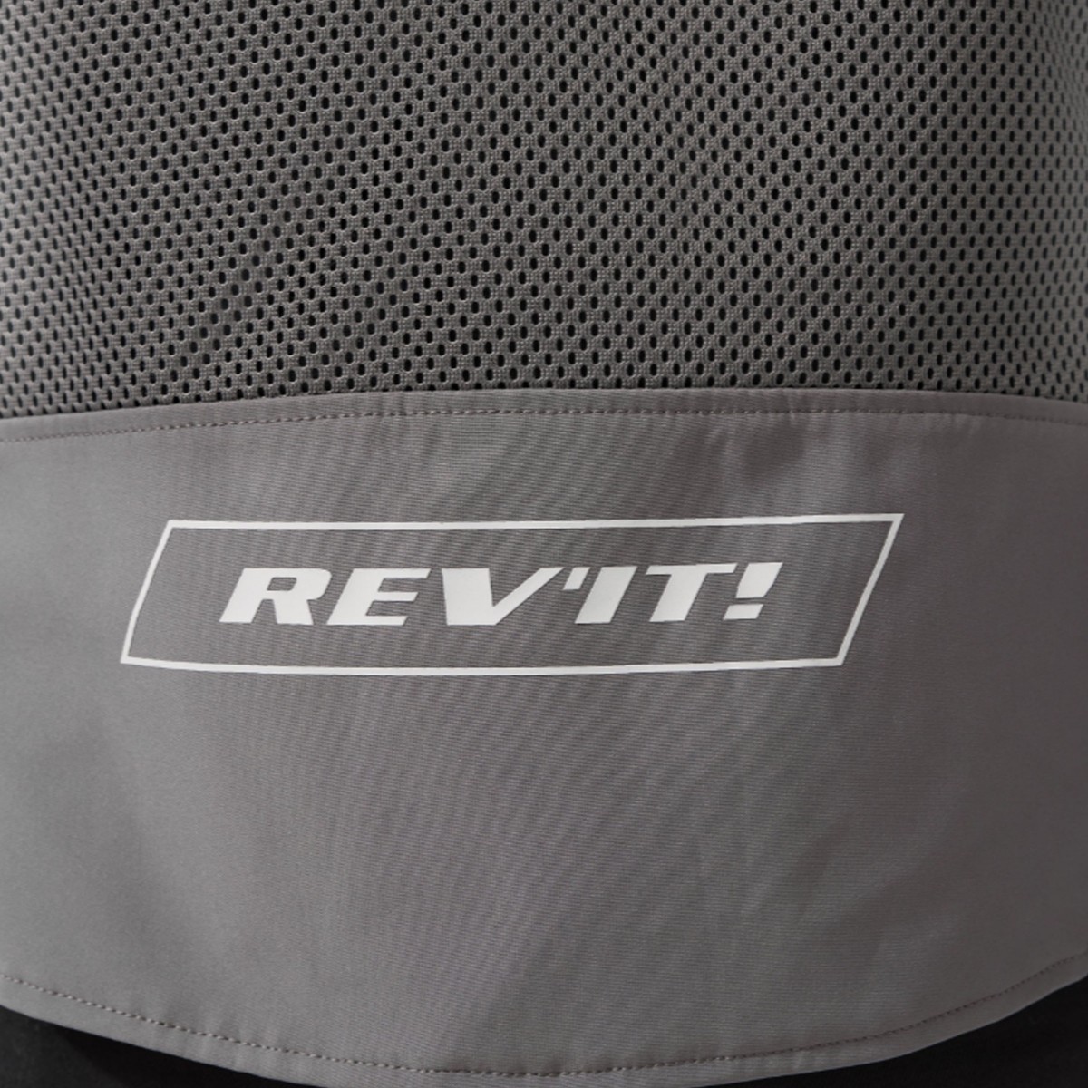 Revıt Swıftblade Mont Siyah-kırmızı