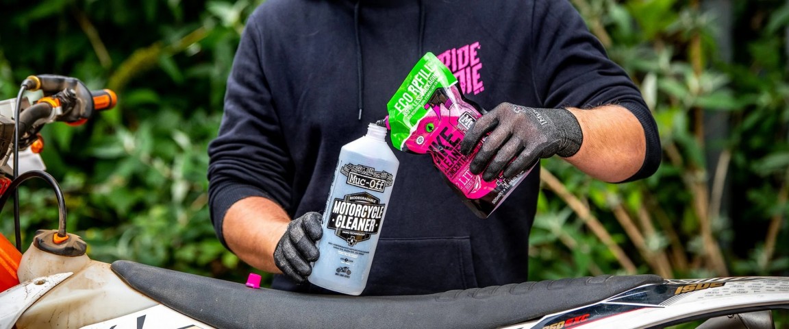 Muc-off Motorsiklet Ve Bisiklet Temizleme Şampuanı Konsantre 500 Ml 20189