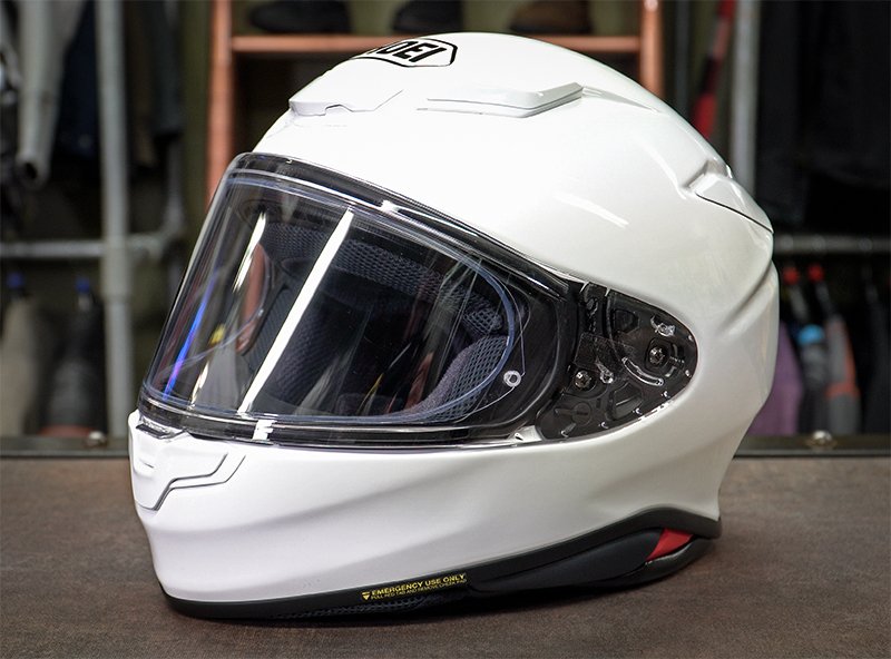 Shoeı Nxr 2 Kapalı Kask Beyaz